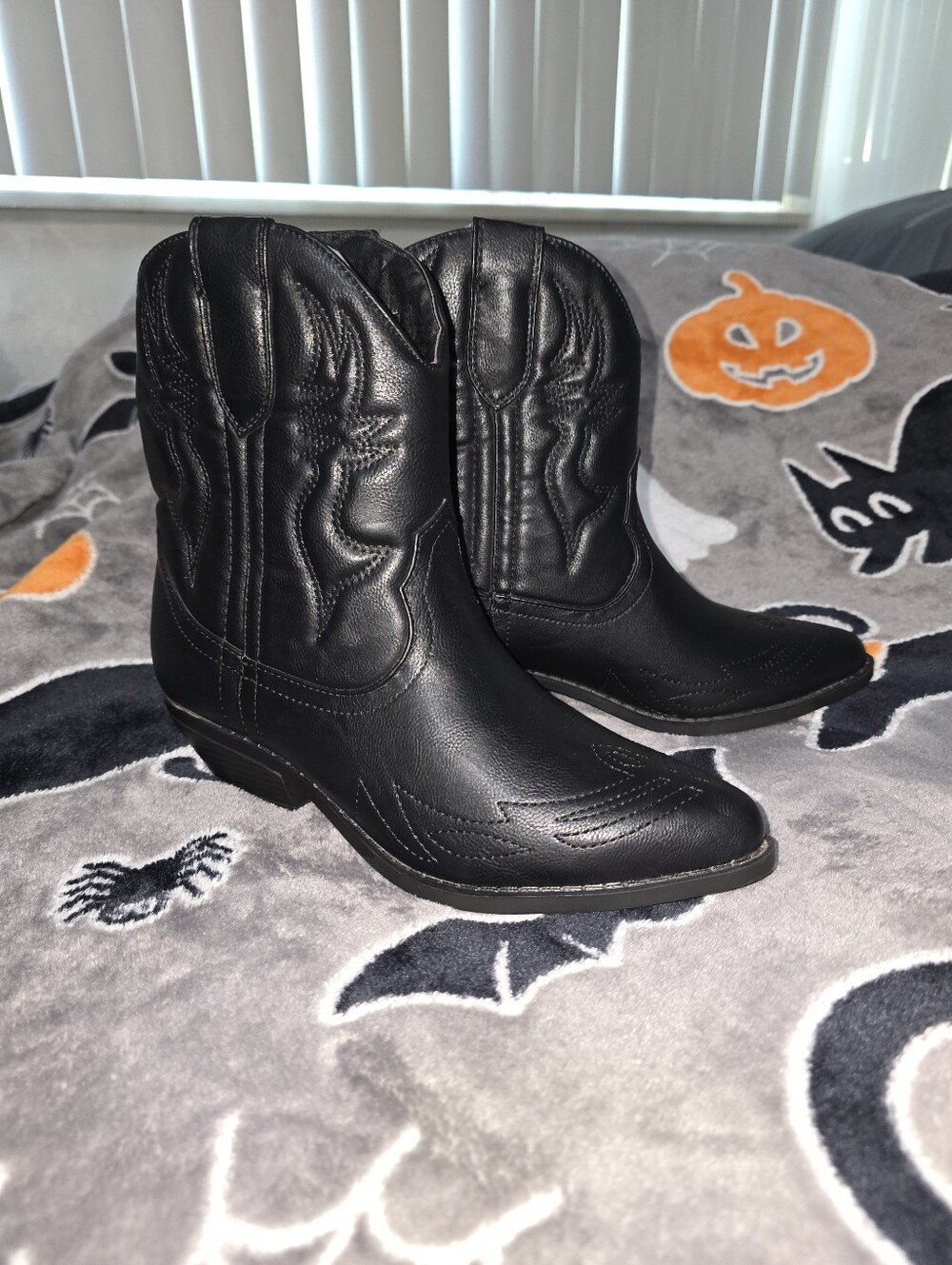 Soda Brand Ankle Boots Women's Size 8